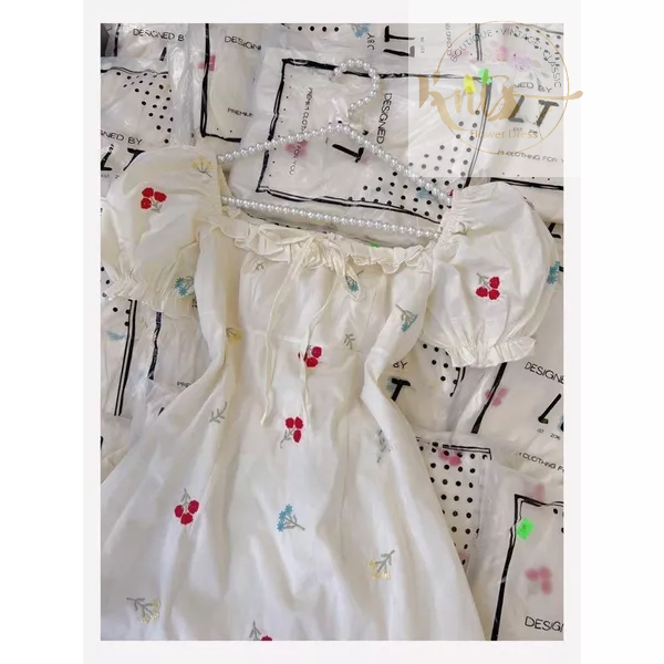 Đầm Hoa Thêu Cổ Bèo Dáng Chữ A Nữ Tính, Váy Nữ Đi Chơi