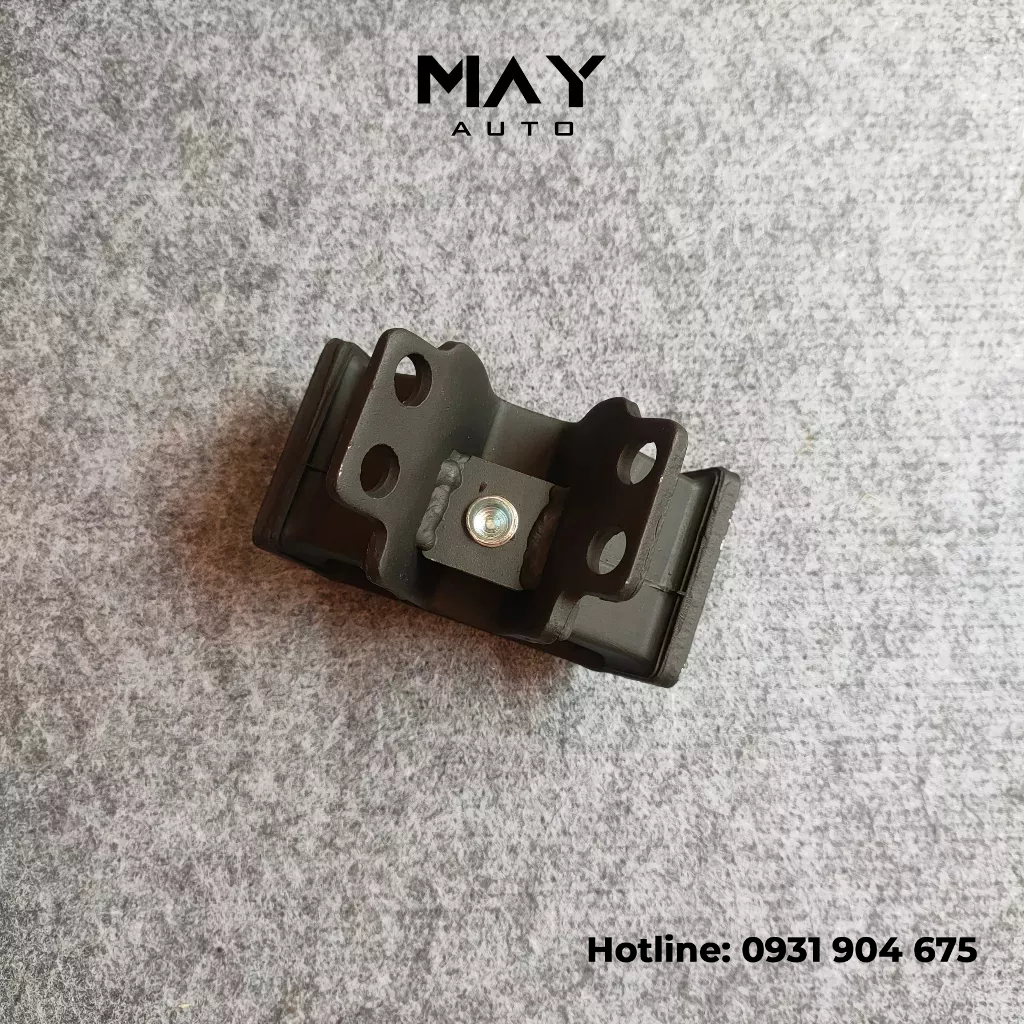 Chân Hộp Số Innova MT  - Nhập Khẩu Thái Lan