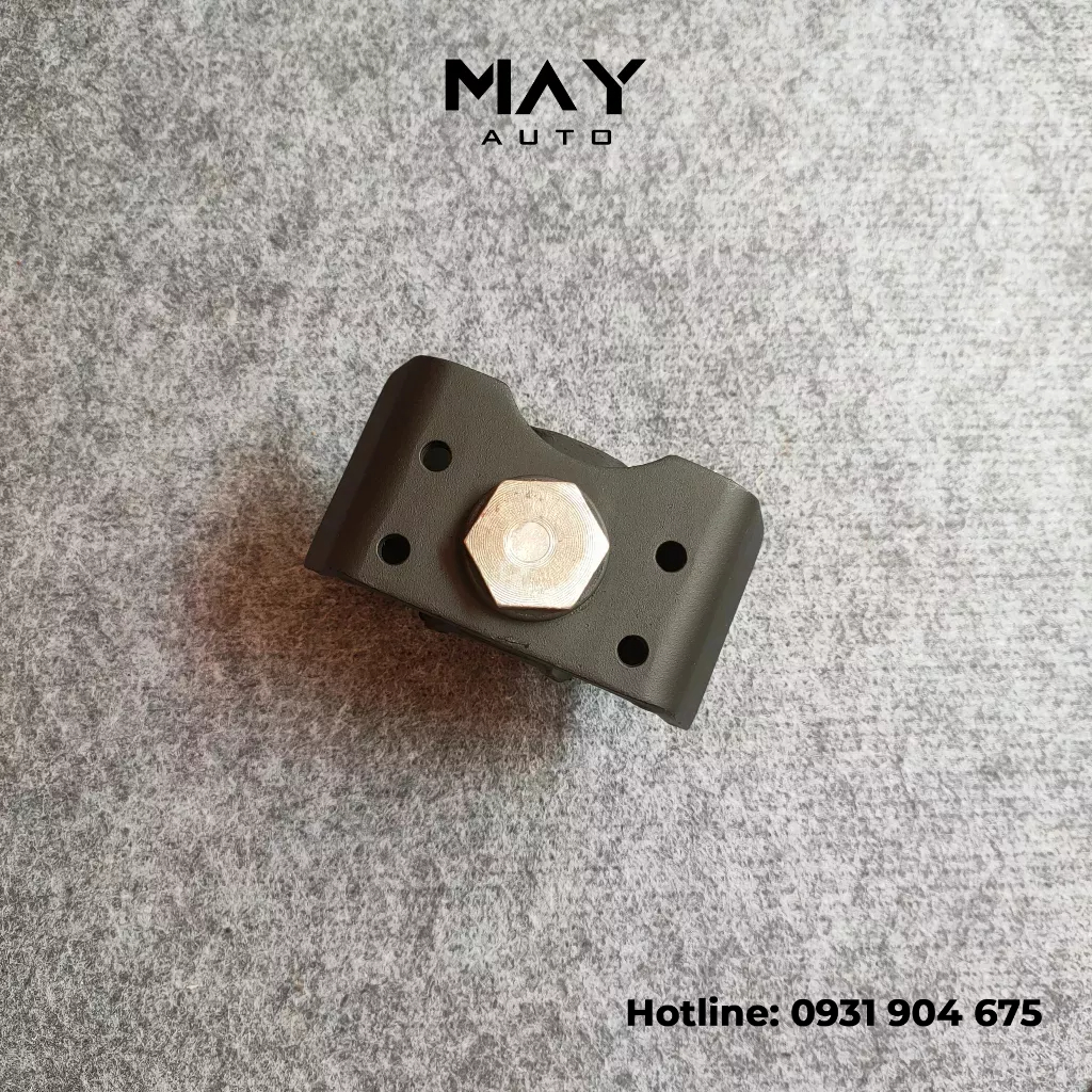 Chân Hộp Số Innova MT  - Nhập Khẩu Thái Lan