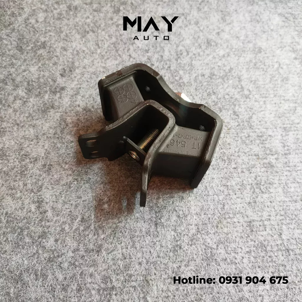 Chân Hộp Số Innova MT  - Nhập Khẩu Thái Lan