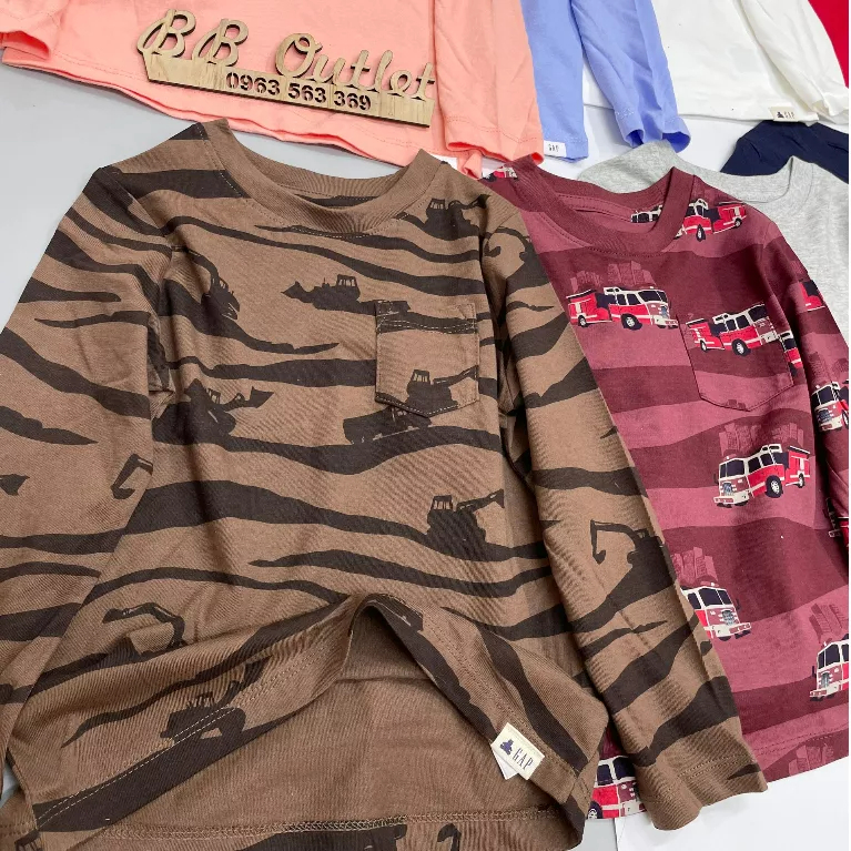 Áo phông trẻ em túi ngực GAP