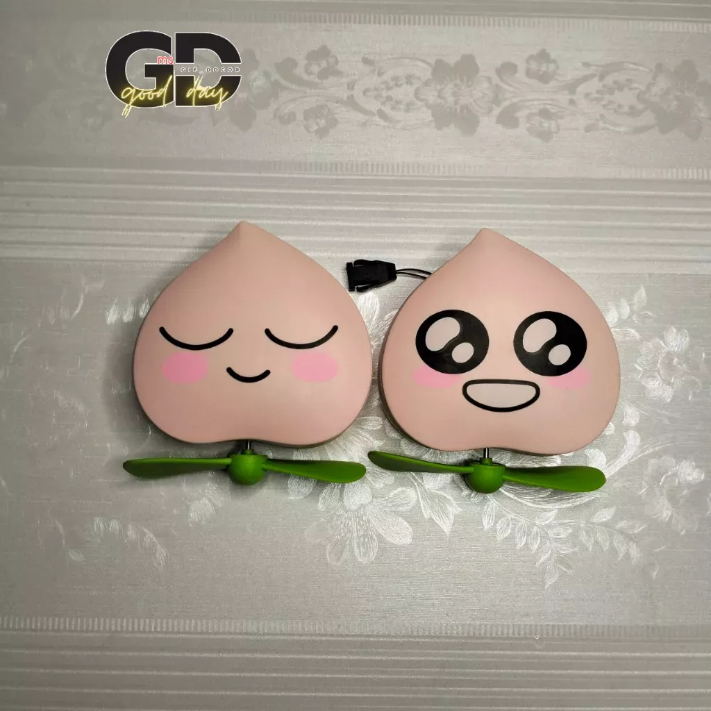 Quạt Mini,Kèm Gương Hình Trái Đào Mini 3in1  Bỏ Túi Tiện Ích, Có Dây Đeo Cổ Siêu Dễ Thương