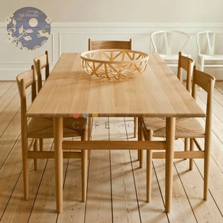 Bộ bàn ghế ăn Gỗ Tần Bì - Bàn CH327 và Ghế CH36 có mặt ngồi được dệt bằng dây giấy ,vừa thoải mái vừa bền