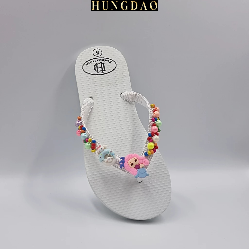 Dép quai kẹp nữ HD đính sticker công chúa kèm hạt gỗ mix màu cute mang đi chơi có đế chống trơn trượt đủ size nhiều màu