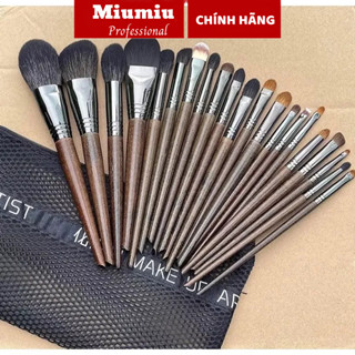 Bộ cọ 22 cây lông thú tự nhiên cán gỗ cho trang điểm chuyên nghiệp và cá nhân