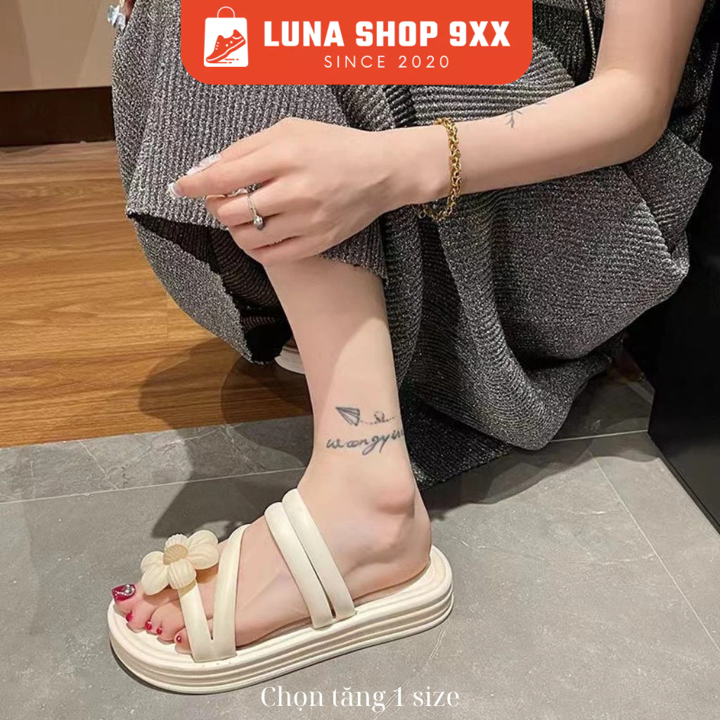 Dép Nữ Quai Dây Gắn Hoa Chịu Nước, Siêu Êm , Dép Sandal Đơn Giản MS628