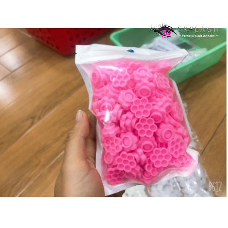 NÚT HOA DÙNG ĐỂ ĐỰNG KEO NỐI MI  -  -