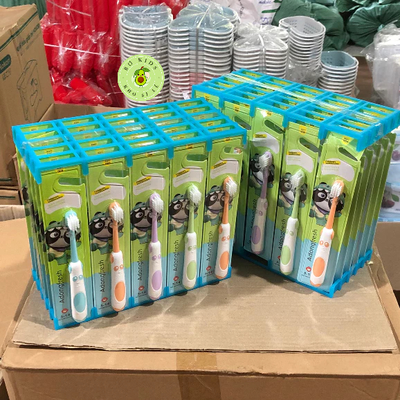 Bàn chải đánh răng trẻ em Adongfresh sợi lông kháng khuẩn siêu mềm mại siêu ngộ nghĩnh cho bé bo kids . store