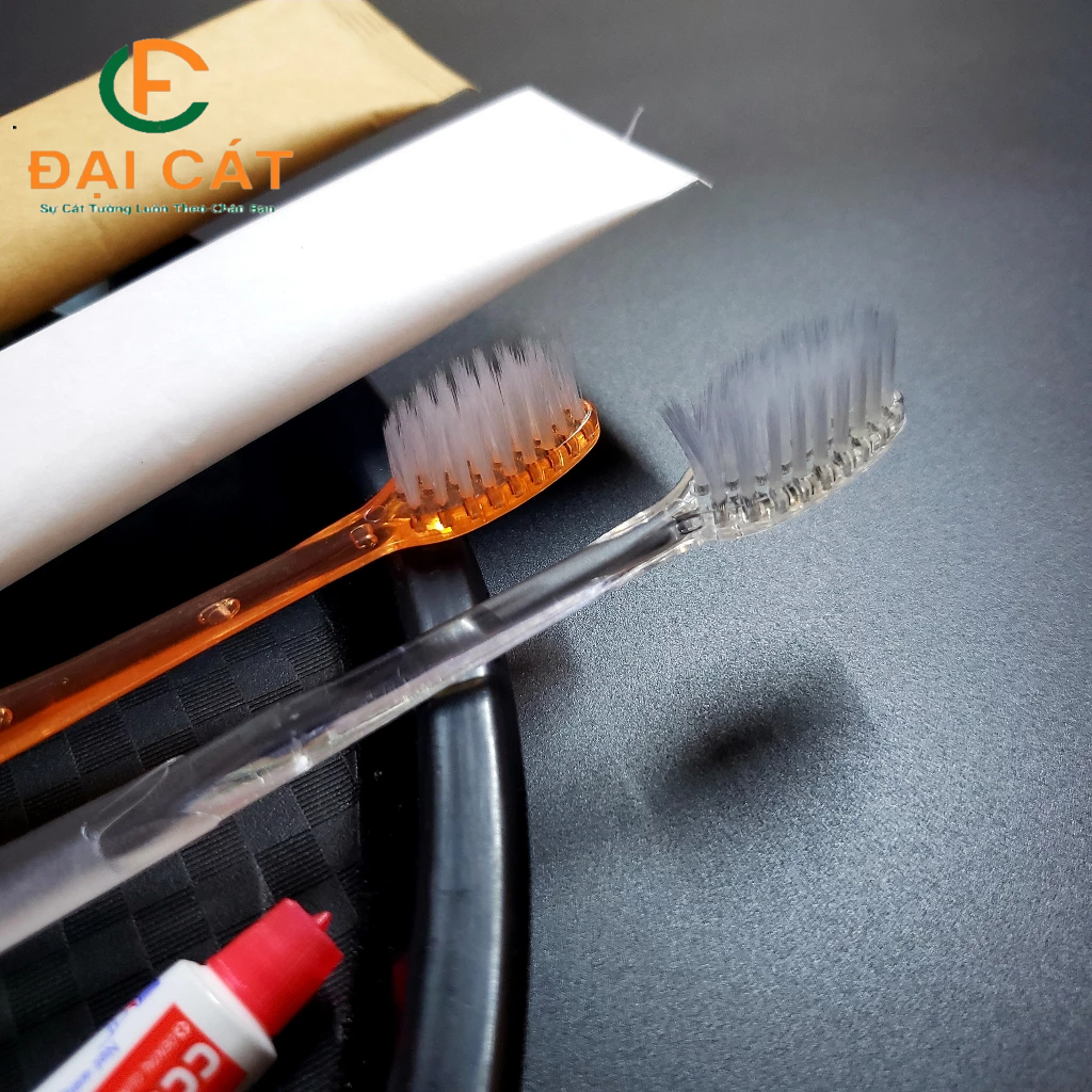 Bàn chải khách sạn - Miễn phí in logo 100 Bộ bàn chải lông tơ và kem ống CC 3g dành cho nhà nghỉ, khách sạn