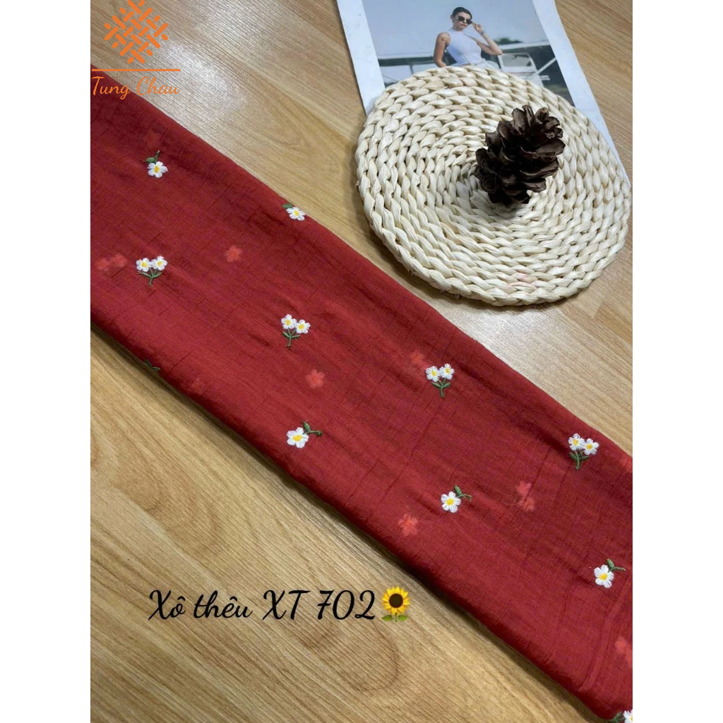 Vải xô thêu hoa nhí phù hợp may đầm, áo kiểu vintage dễ thương khổ 1m5