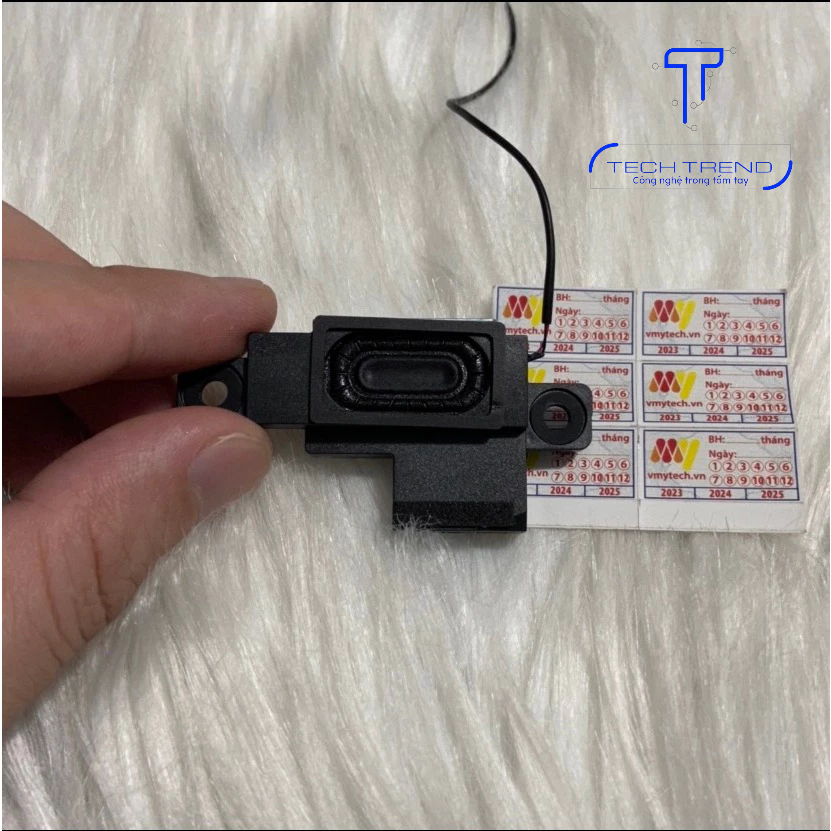 Thay loa laptop Acer Aspire E15 E5-575 E5-575T e5 E5-575G F5-573T speaker