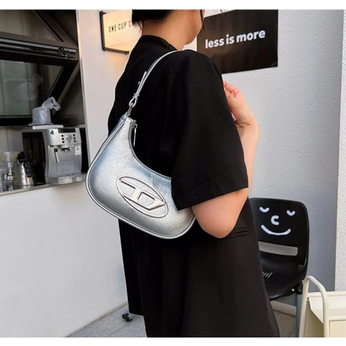 Túi xách đeo chéo nữ giá rẻ đẹp đi chơi thời trang phong cách Samsora store MÃ-016