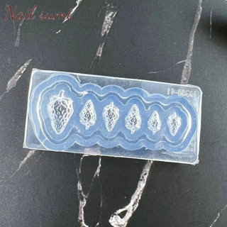 Khuôn silicon nail làm charm