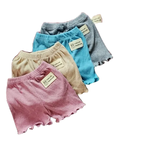 Quần đùi len tăm nhỏ tem con thỏ siêu xinh cho bé gái 8-20kg