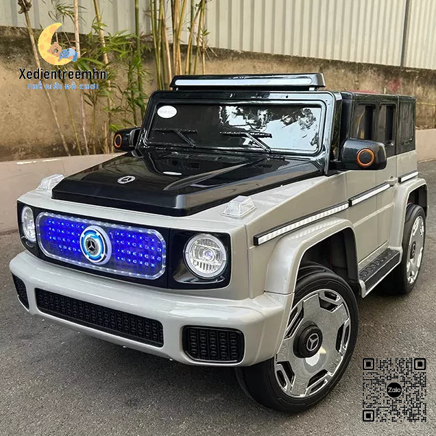 Ô Tô Điện MERCEDES G63 SMT 777 2 Chỗ Ghế Nệm Da 4 Động Cơ Kết Nối Bluetooth (Đen-Đỏ-Trắng)