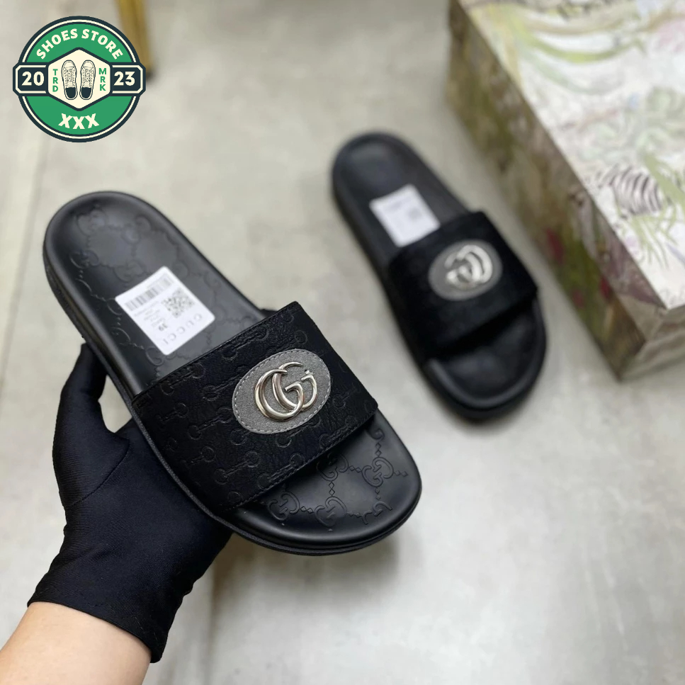 Dép quai ngang Gucci_Dép lê nam Gc đế họa tiết logo chìm cao cấp bản đẹp 2023 Full Box