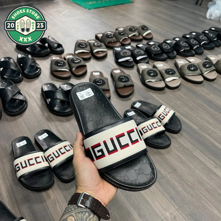 Dép quai ngang Gucci_Dép lê nam Gc đế họa tiết logo chìm cao cấp bản đẹp 2023 Full Box