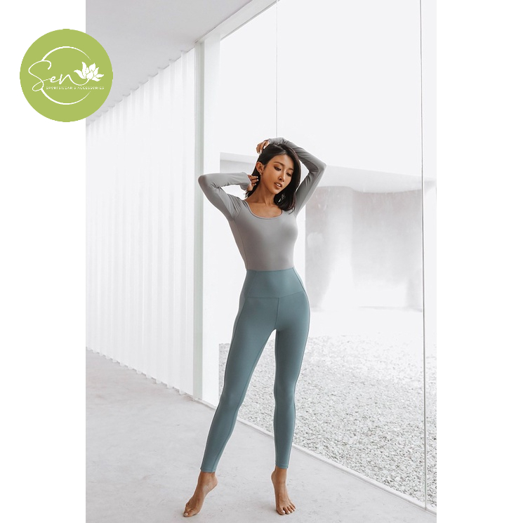 Set đồ liền thân dài tay, hở lưng quyến rũ tập yoga