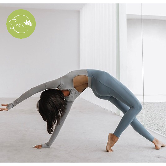 Set đồ liền thân dài tay, hở lưng quyến rũ tập yoga