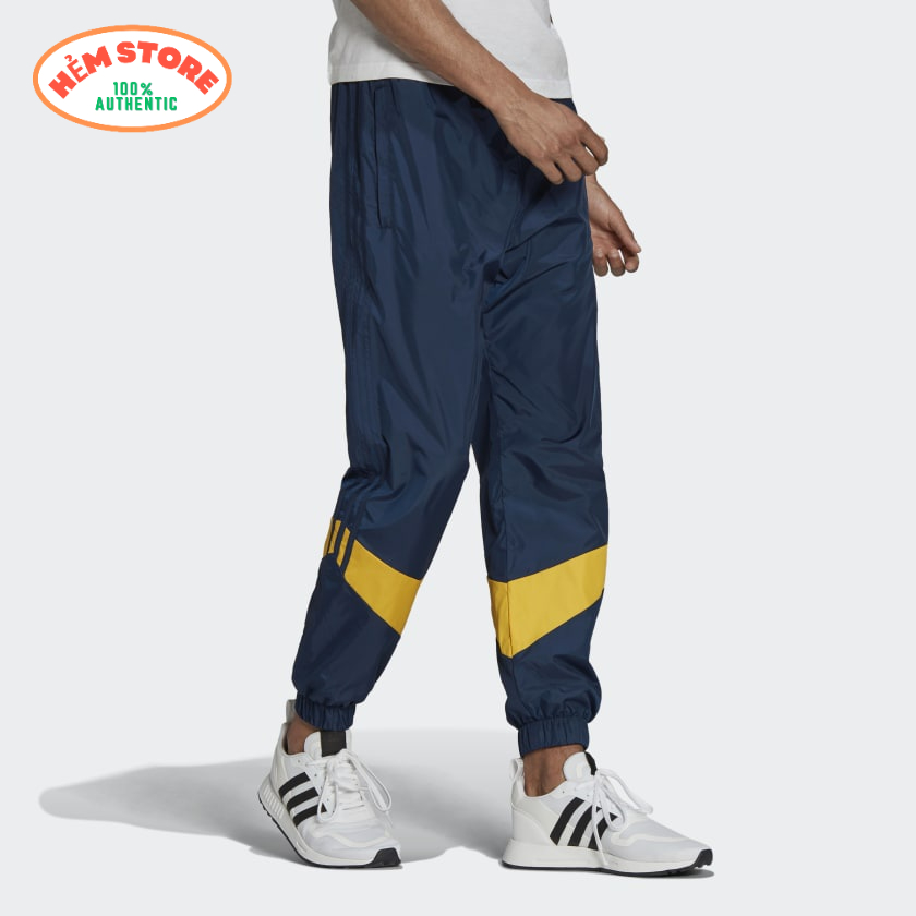 Quần dài adidas Ripstop HF9227