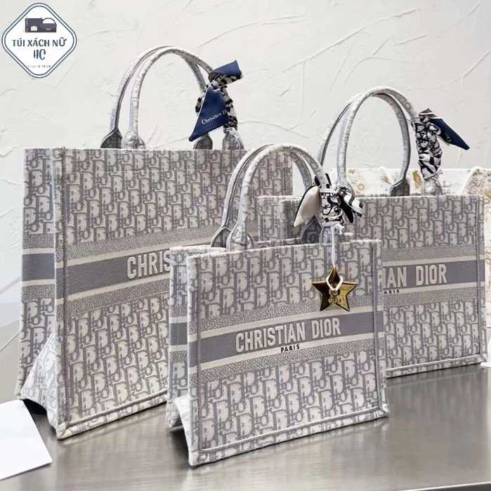 Túi Dio* tote họa tiết đẹp có 3 size 42/36/26