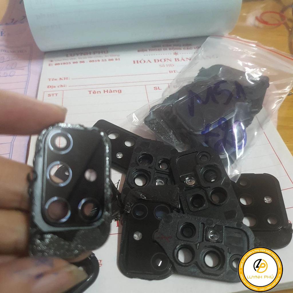 Kính camera sau samsung m51