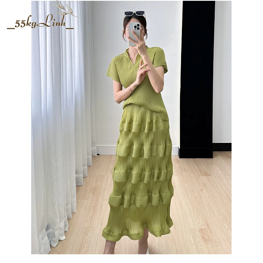 Set Áo Váy chất vải thun Lò xo cao cấp, Bộ Áo và Chân váy tôn dáng, tiện lợi, min mát co giãn nhiều - 55Kg.Linh