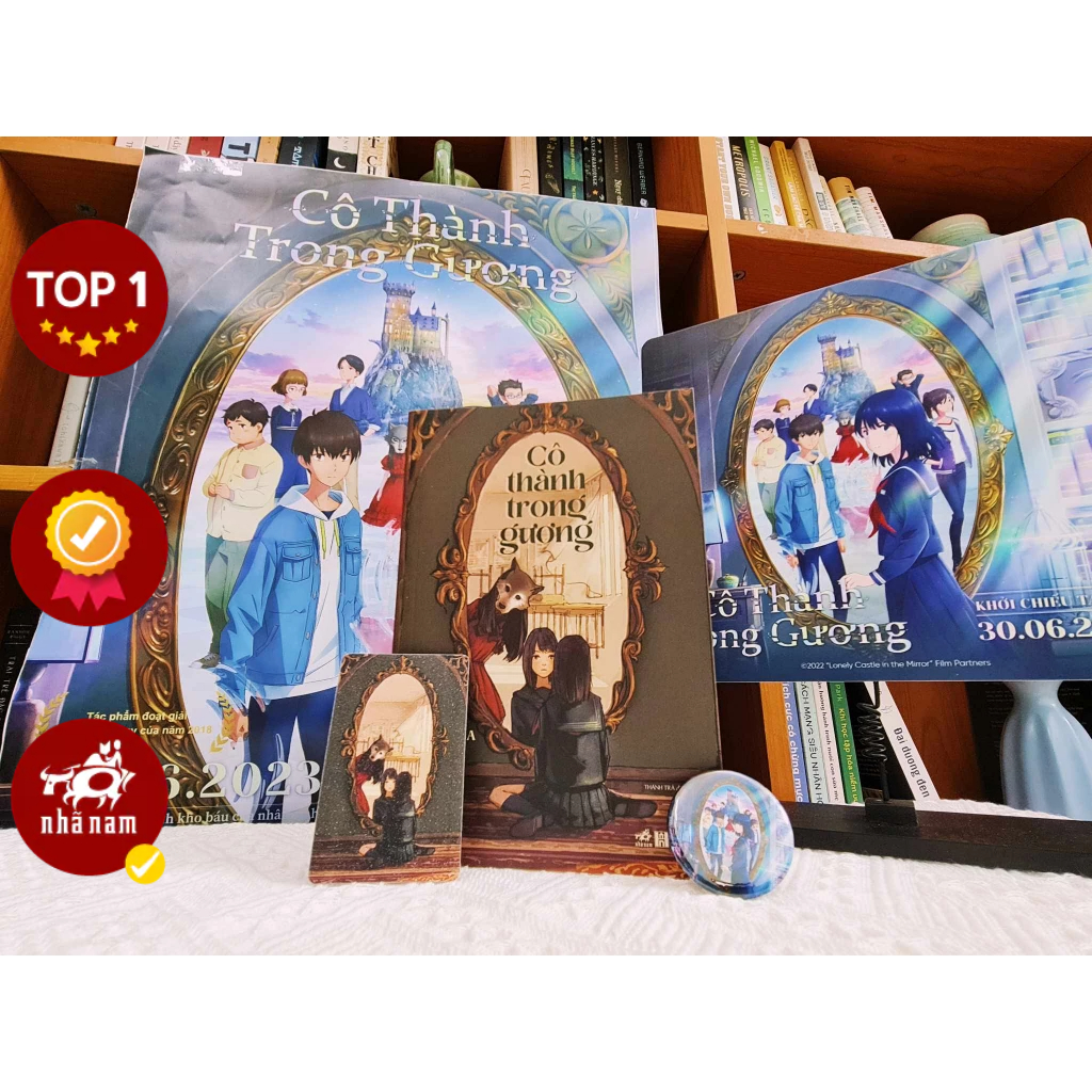 Sách -  Cô thành trong gương