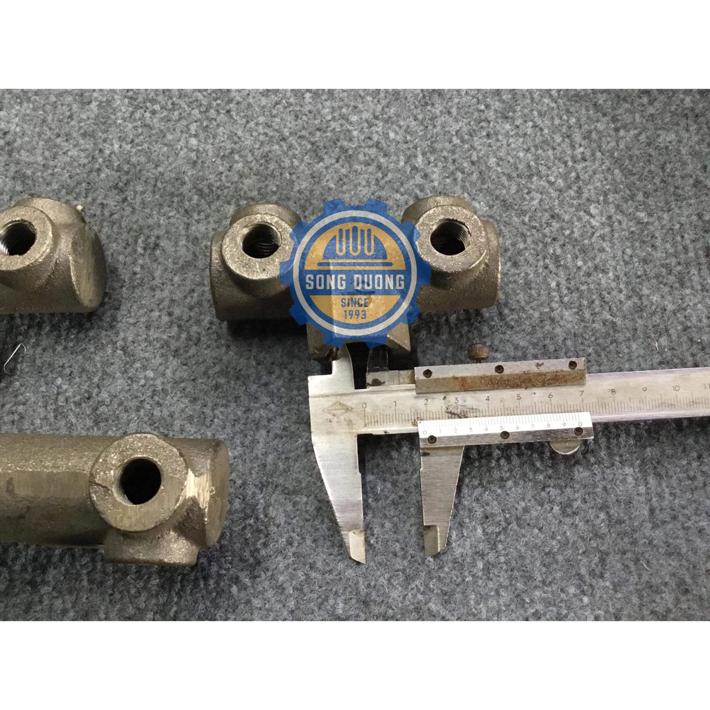 Ngã tư gang chia hơi máy nén khí