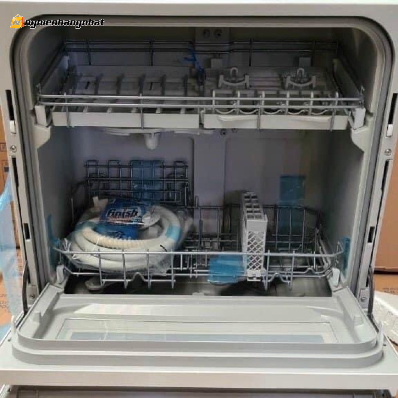 Máy rửa bát Panasonic 6 bộ NP-TH1SECN date 2022