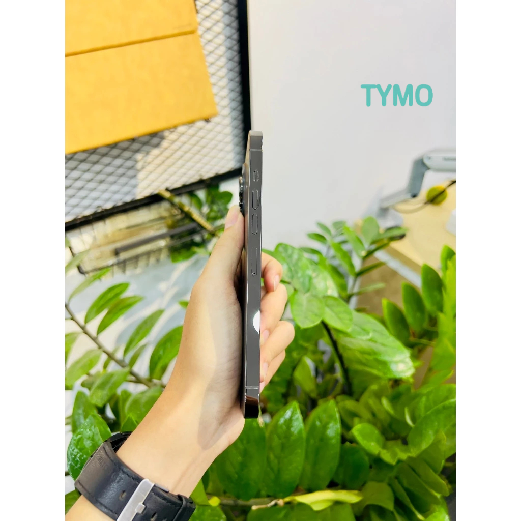 Điện thoại lP 13 P.R.M Bản LL/A - Nguyên Seal - Hàng chính hãng - Bảo hành 12 tháng - 7 ngày đổi trả