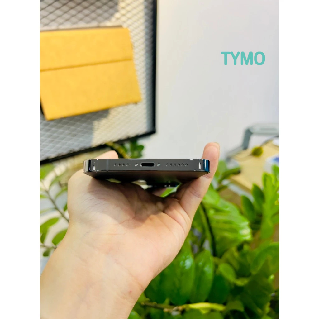 Điện thoại lP 13 P.R.M Bản LL/A - Nguyên Seal - Hàng chính hãng - Bảo hành 12 tháng - 7 ngày đổi trả