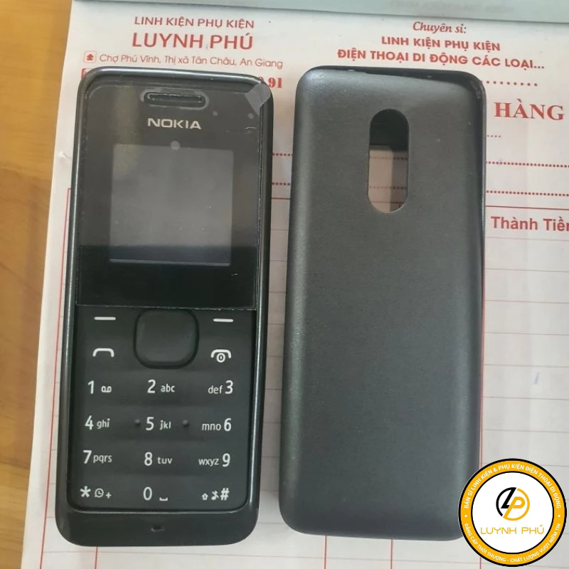 Vỏ Nokia 105 2015 có bàn phím như hình