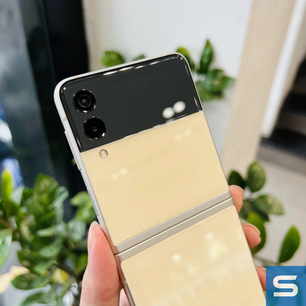 Điện Thoại Samsung Galaxy Z Flip3 5G - Nguyên Seal - Hàng chính hãng - Bảo hành 12 tháng - 7 ngày đổi trả