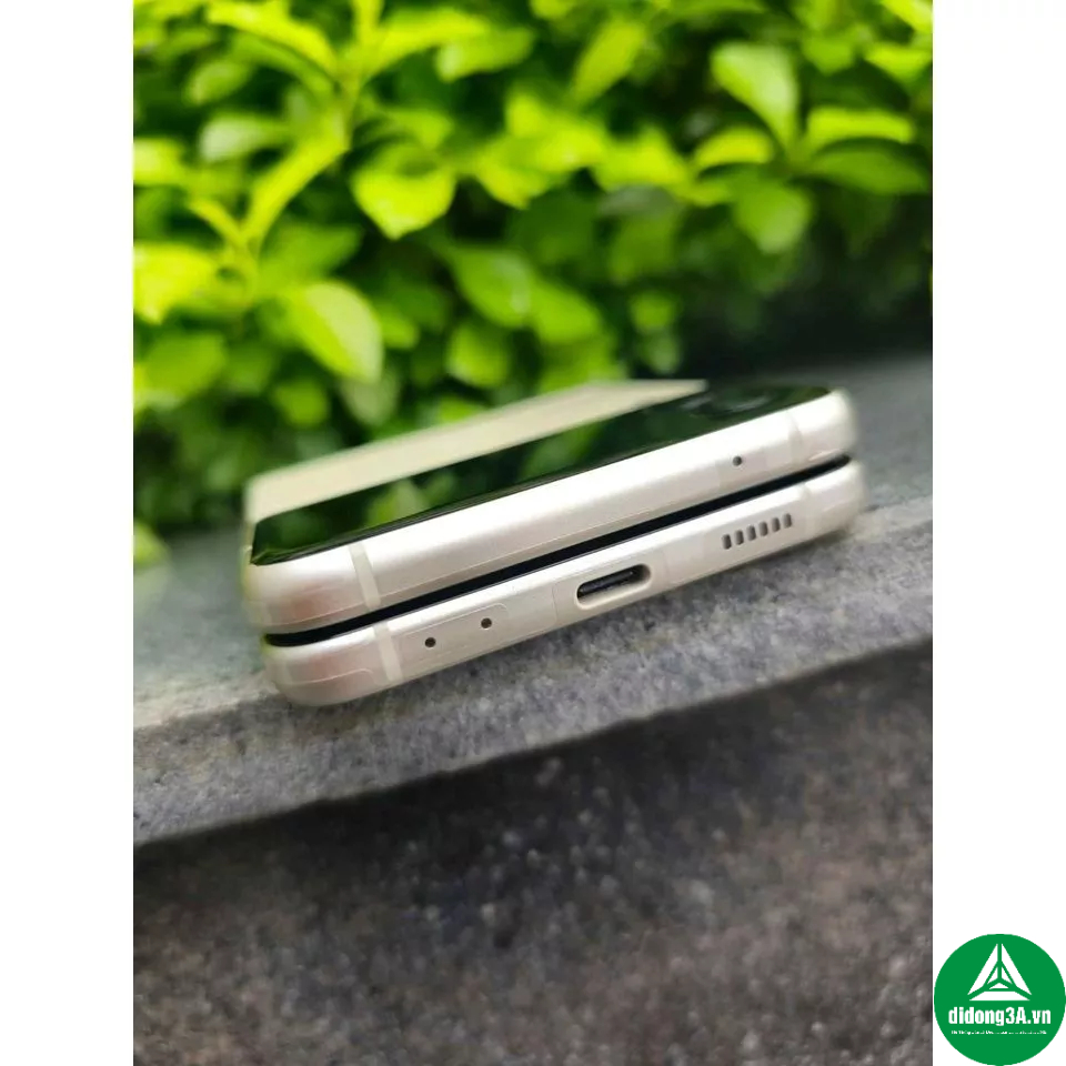 Điện Thoại Samsung Galaxy Z Flip3 5G - Hàng chính hãng mới 100% Nguyên Seal đập hộp, 7 ngày đổi trả hàng