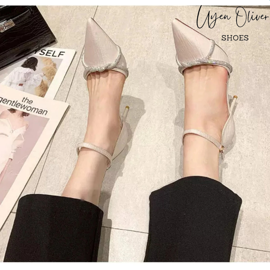 Giày Cao Gót Lụa Xước Bít Mũi Đính Dây Đá Xoắn Gót Nhọn 9cm, Sandal Nữ Cao Gót 9 Phân Mã U51