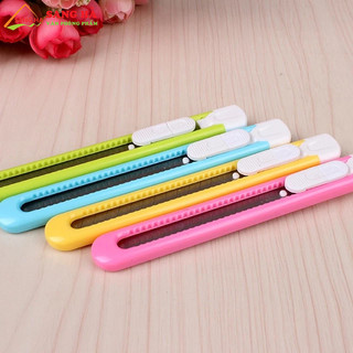 Dao rọc giấy deli 2054