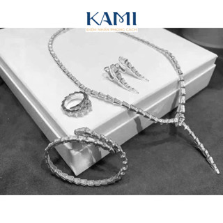 Bộ trang sức hoạ tiết rắn gắn đá nhân tạo hiệu không đen không gỉ cao cấp Kami