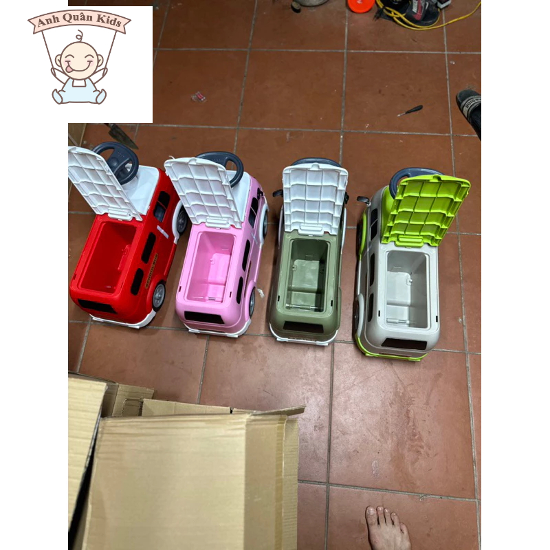 Xe chòi chân oto cho bé có đèn có nhạc cho bé 1-4 tuổi tặng kèm pin
