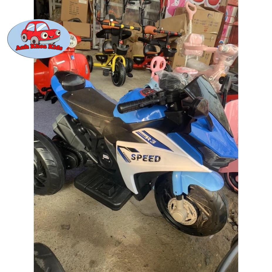 Xe máy điện trẻ em, xe moto điện r3 cho bé phân khối lớn 2 màu BBT Global BBT