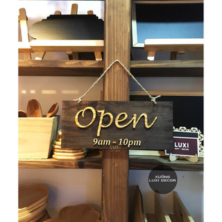 Bảng gỗ treo cửa 2 mặt Open-Closed mẫu 02 (kèm giờ/sđt) - Xưởng LUXI decor