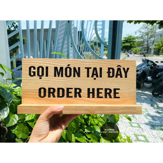 Bảng gỗ dán chữ nổi có đế đặt tại quầy "ORDER HERE" - Xưởng LUXI decor