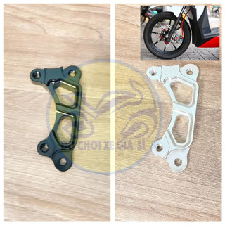  Pát trước Vario Vision Click  đĩa 220mm xài heo Nissin Fando Adelin 2 pis đối xứng màu đen màu hoặc trắng CNC 