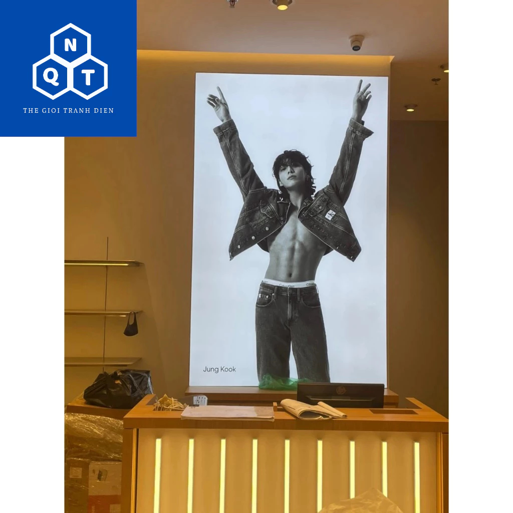 HỘP ĐÈN NHÉT CẠNH BẢN 6CM KHÔNG VIỀN