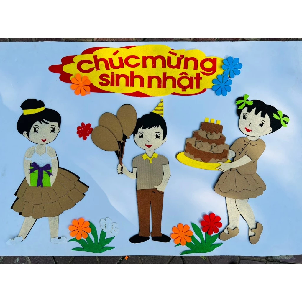 Góc sinh nhật chất steam pha nỉ dùng trang trí cho bé mầm non