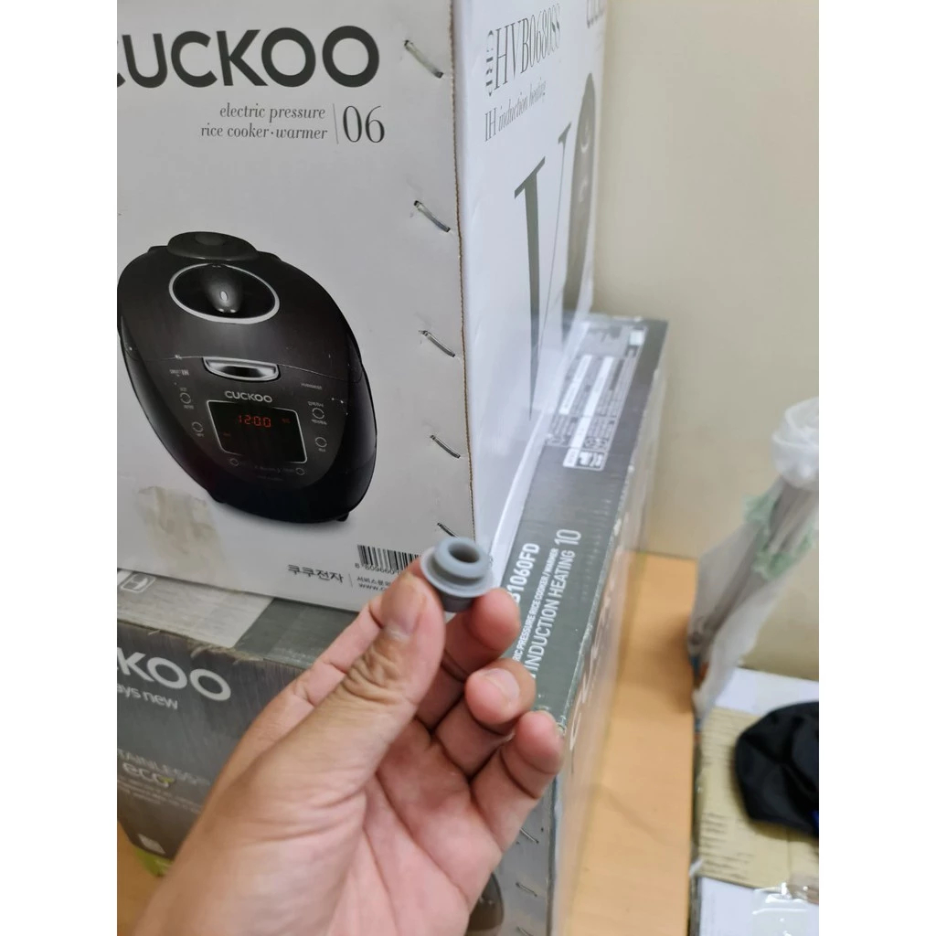 Gioăng chắn hơi nước trên đầu val nồi cơm điện cuckoo