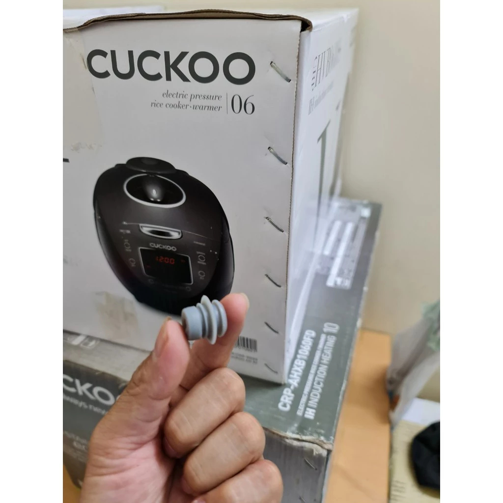 Gioăng chắn hơi nước trên đầu val nồi cơm điện cuckoo
