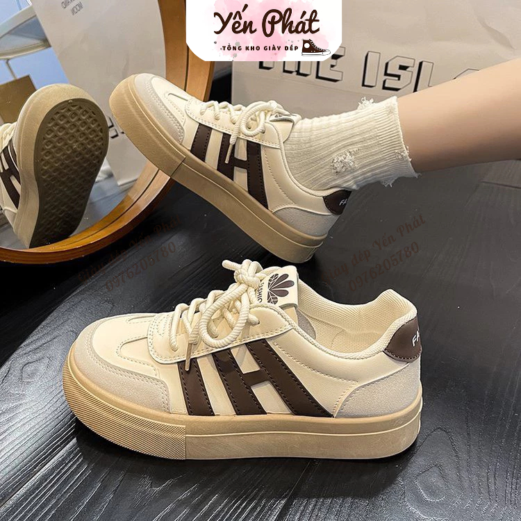 Giày nữ SNEAKER viền xanh nâu đế nâu kiểu dáng thon gọn trẻ trung năng động MSAT27