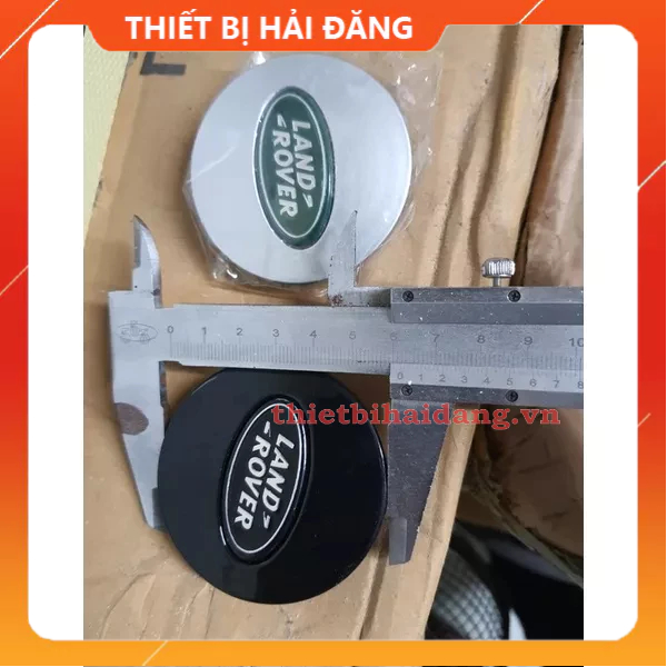 Logo chụp mâm, ốp vành  bánh xe ô tô Land Rover, đường kính 62mm