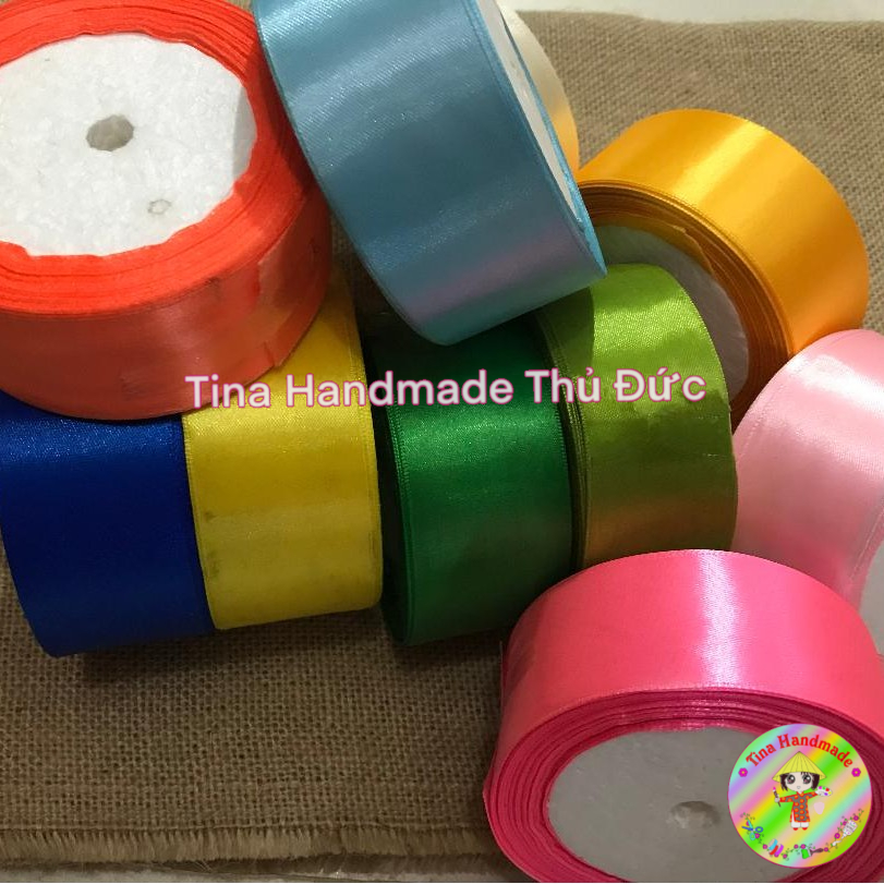 RUY BĂNG LỤA BẢN 4cm CUỘN 22 MÉT